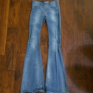 Light wash flare pull on free people jeans size 24